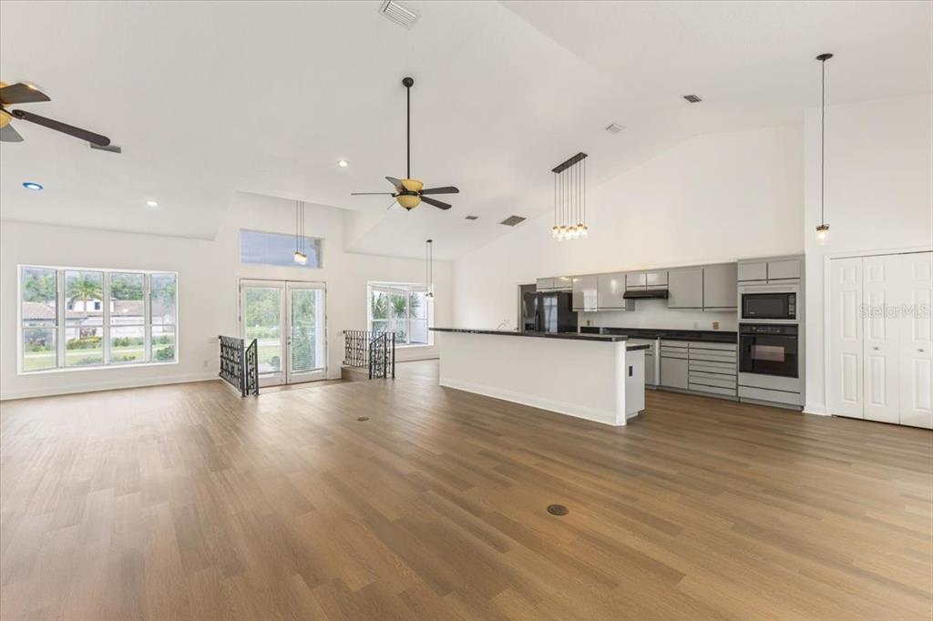 12001 Lake Butler Boulevard Windermere, FL 34786 - Photo 3 of 38