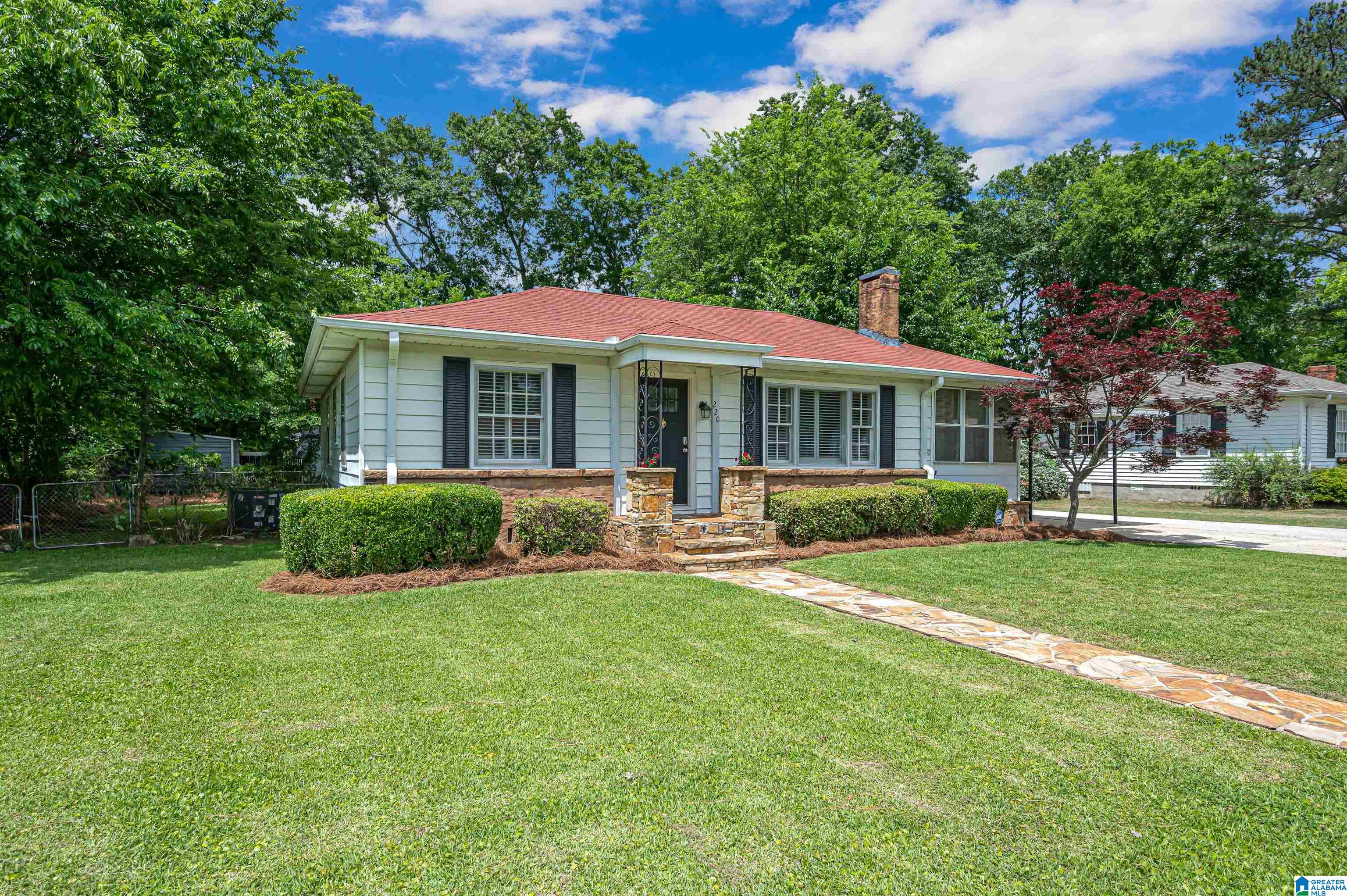 220 Raleigh Avenue Birmingham, AL 35209 - Photo 3 of 50