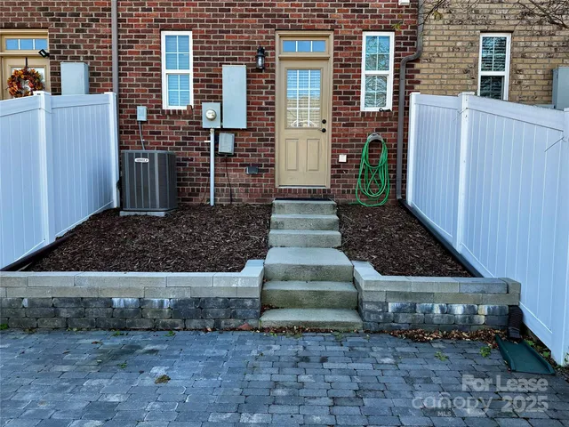 a view of a entrance of a house