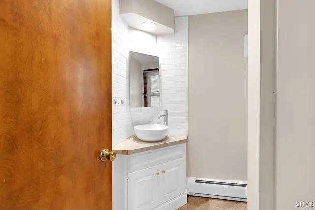 $2,150 | 17 Walcott Street, Whitestown, NY 13417