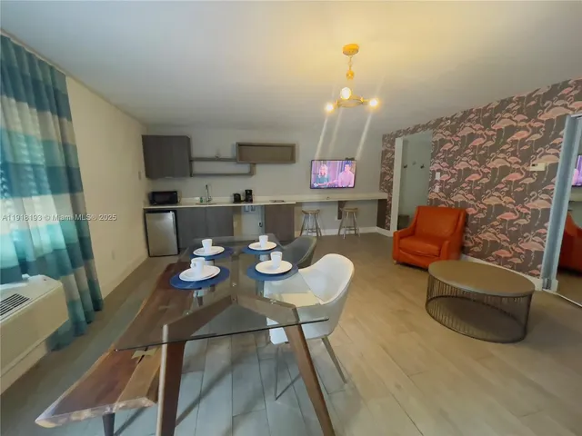 $1,850 | 6755 Harding Avenue, Unit 830, Miami Beach, FL 33141