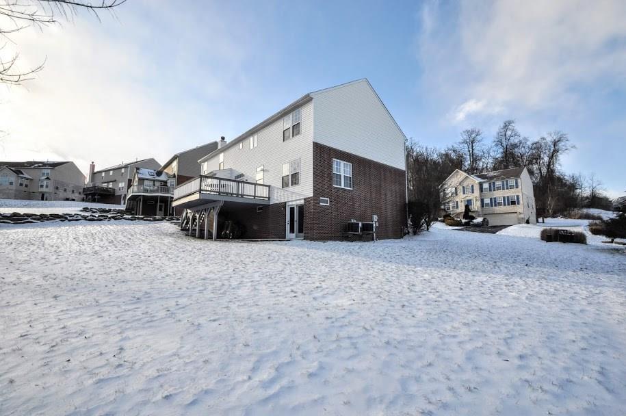 103 Brave Run Road Canonsburg, PA 15317 - Photo 2 of 25 Gallery Image 2