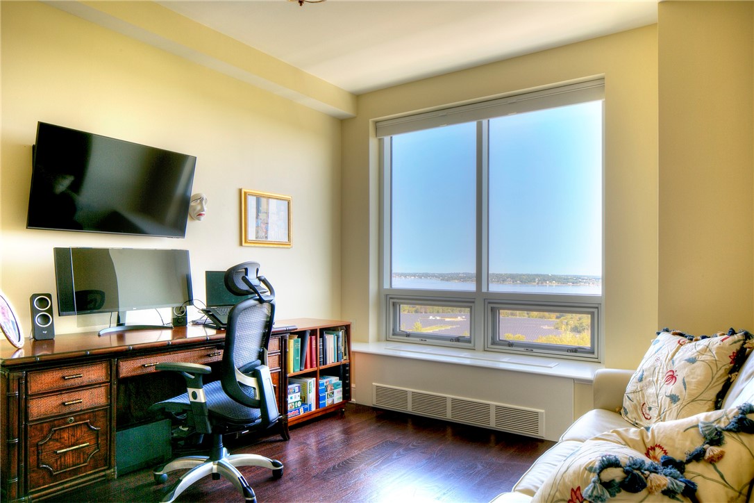 1 Tower Drive, Unit 1806 Portsmouth, RI 02871 - Photo 18 of 49