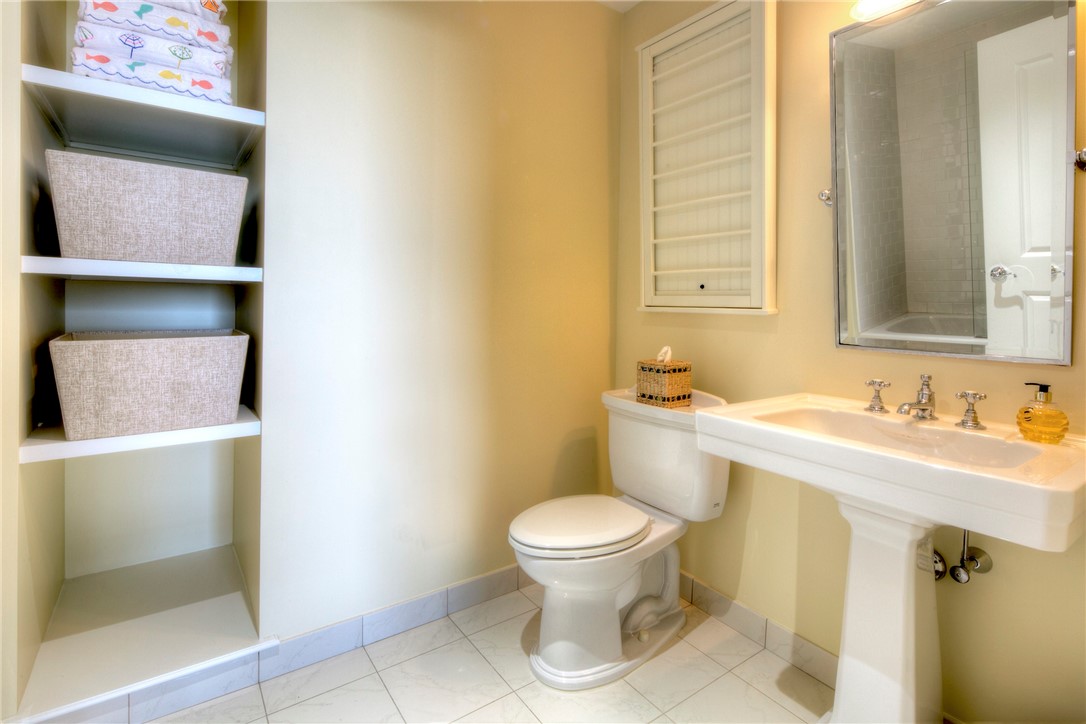 1 Tower Drive, Unit 1806 Portsmouth, RI 02871 - Photo 21 of 49