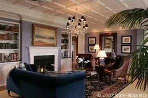 $1,095,000 | 1 Tower Drive, Unit 1806, Portsmouth, RI 02871