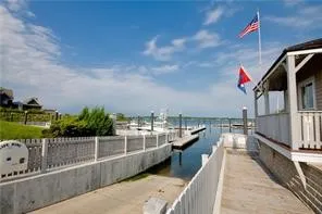 $1,095,000 | 1 Tower Drive, Unit 1806, Portsmouth, RI 02871