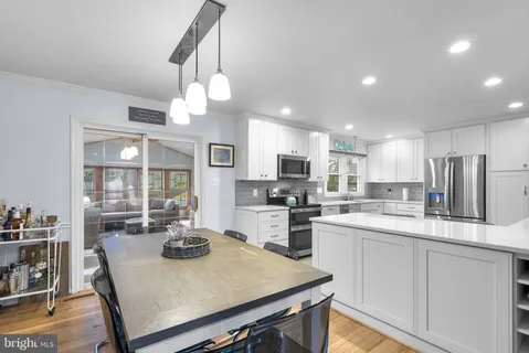 $749,000 | 17235 Sandy Knoll Drive, Olney, MD 20832