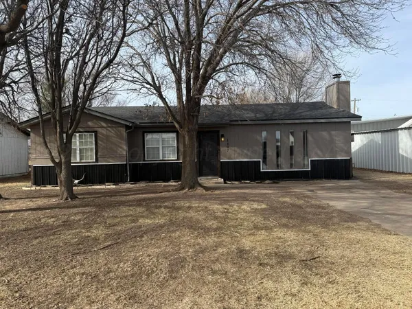 $179,900 | 1407 Franklin Avenue, Panhandle, TX 79068