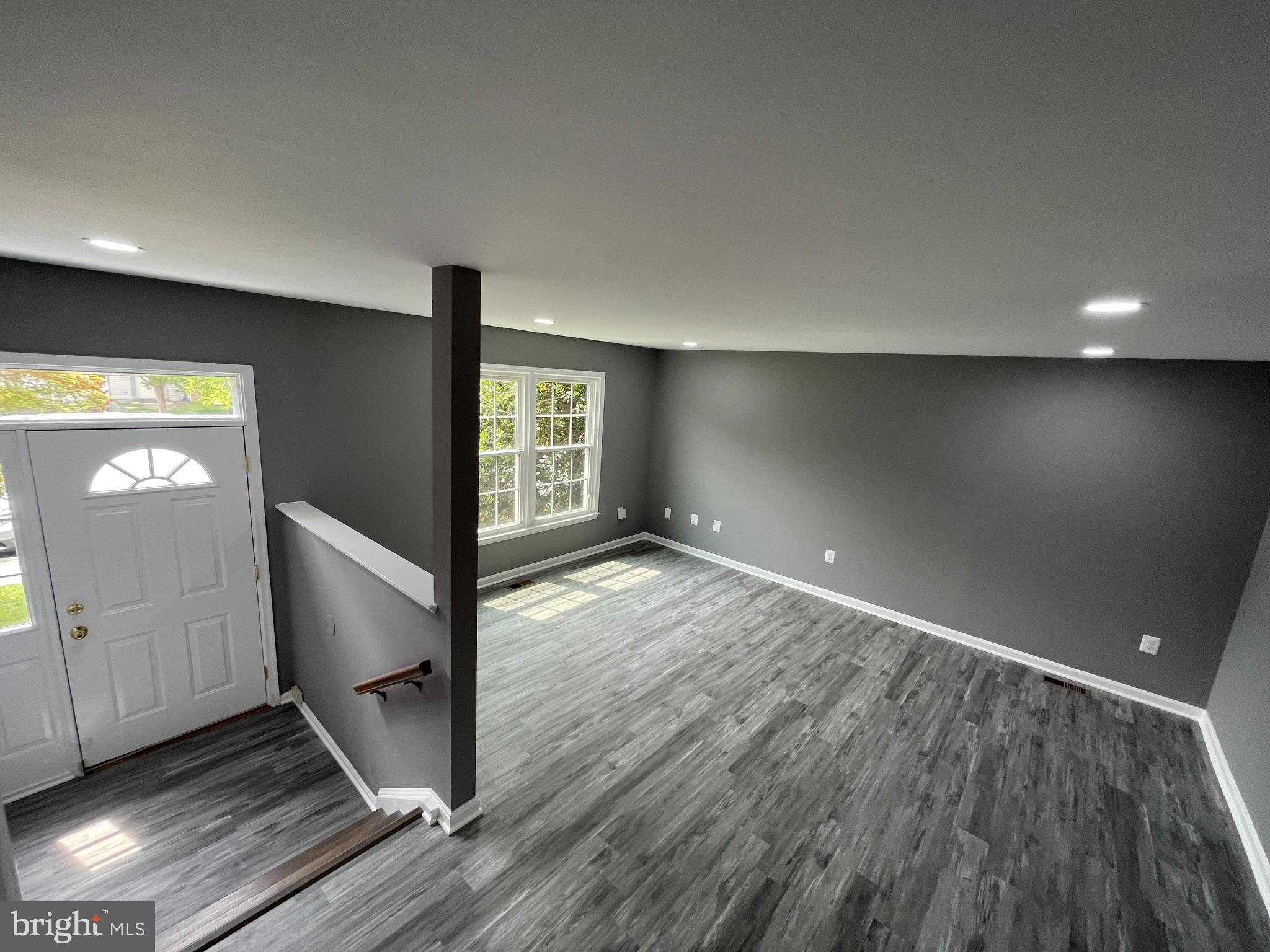 2129 Colonel Way Odenton, MD 21113 - Photo 3 of 43 Gallery Image 3