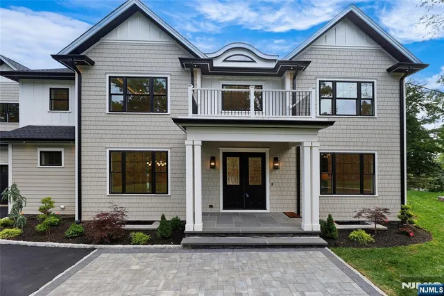 $3,355,000 | 128 Fairmount Avenue, Chatham, NJ 07928