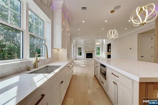 $3,355,000 | 128 Fairmount Avenue, Chatham, NJ 07928