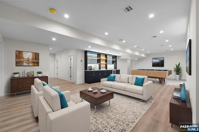 $3,355,000 | 128 Fairmount Avenue, Chatham, NJ 07928