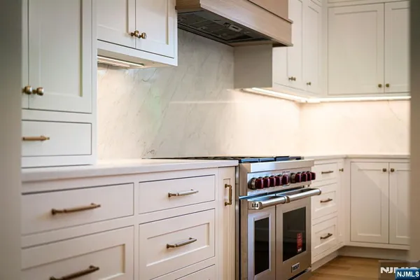 $3,355,000 | 128 Fairmount Avenue, Chatham, NJ 07928