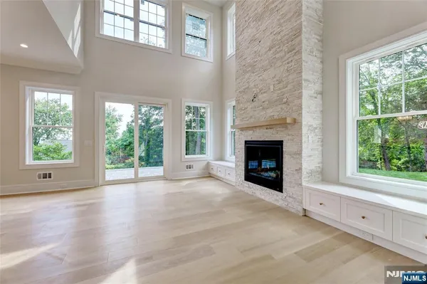 $3,355,000 | 128 Fairmount Avenue, Chatham, NJ 07928