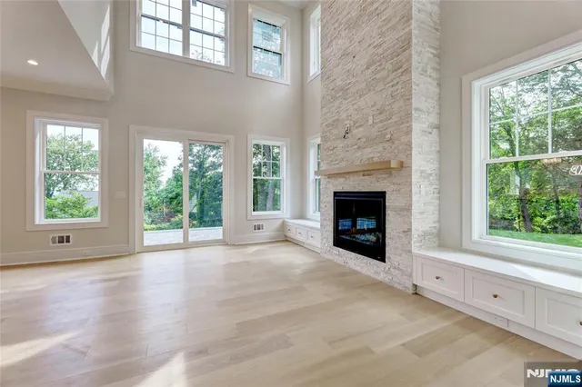 $3,355,000 | 128 Fairmount Avenue, Chatham, NJ 07928
