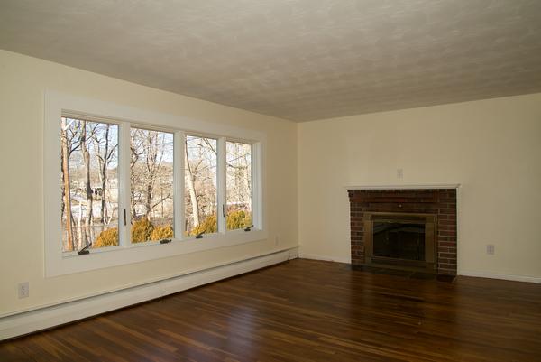 20 Riverbank Road Saugus, MA 01906 - Photo 5 of 19