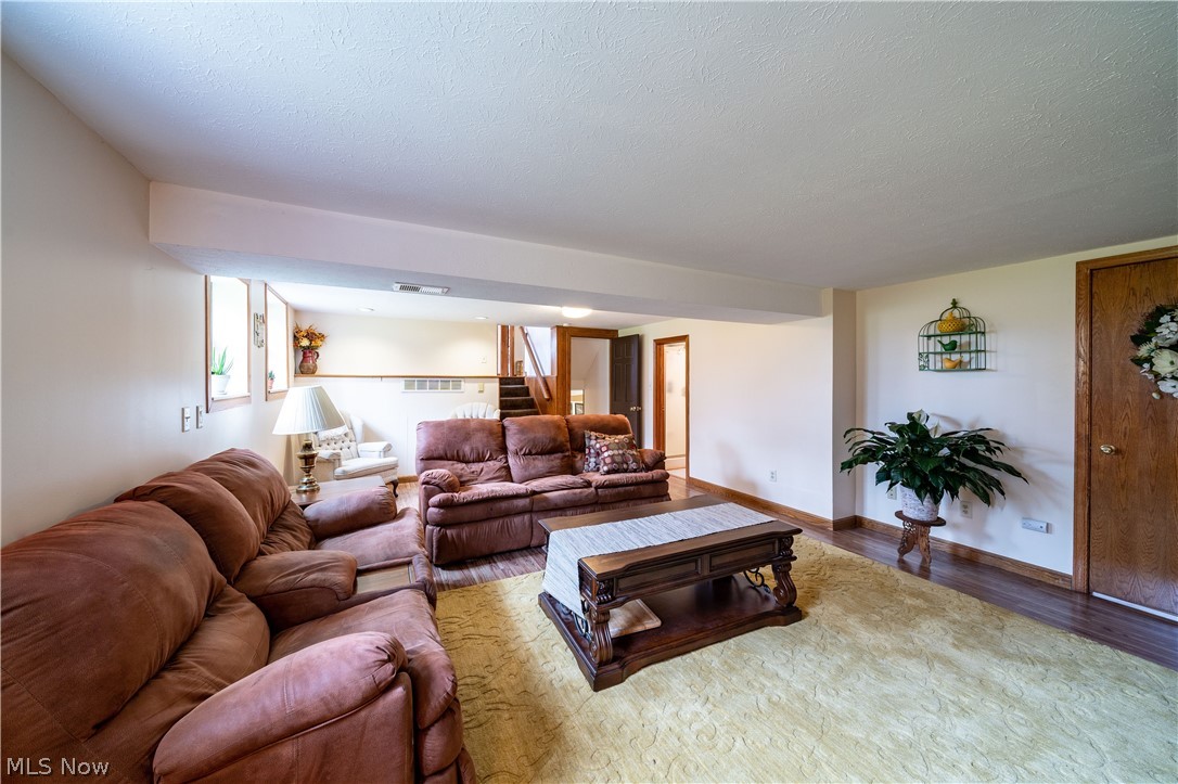 2294 River Road Willoughby, OH 44094 - Photo 24 of 35 Gallery Image 24