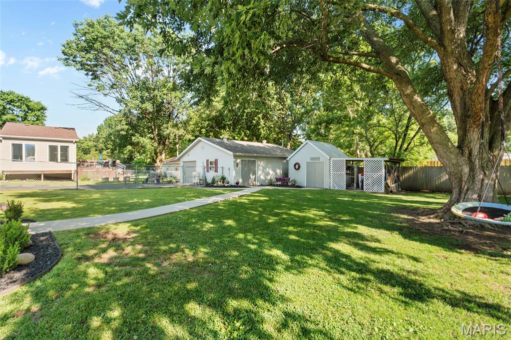 723 Bunker Hill Road Staunton, IL 62088 - Photo 24 of 30