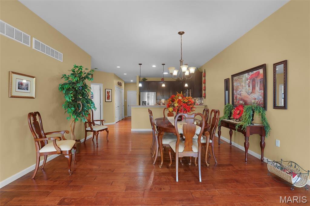 234 Coachgate Lane Ballwin, MO 63021 - Photo 6 of 29