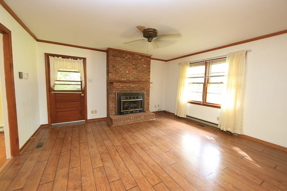 316 Goodwin Road Durham, NC 27712 - Photo 5 of 19 Family Room