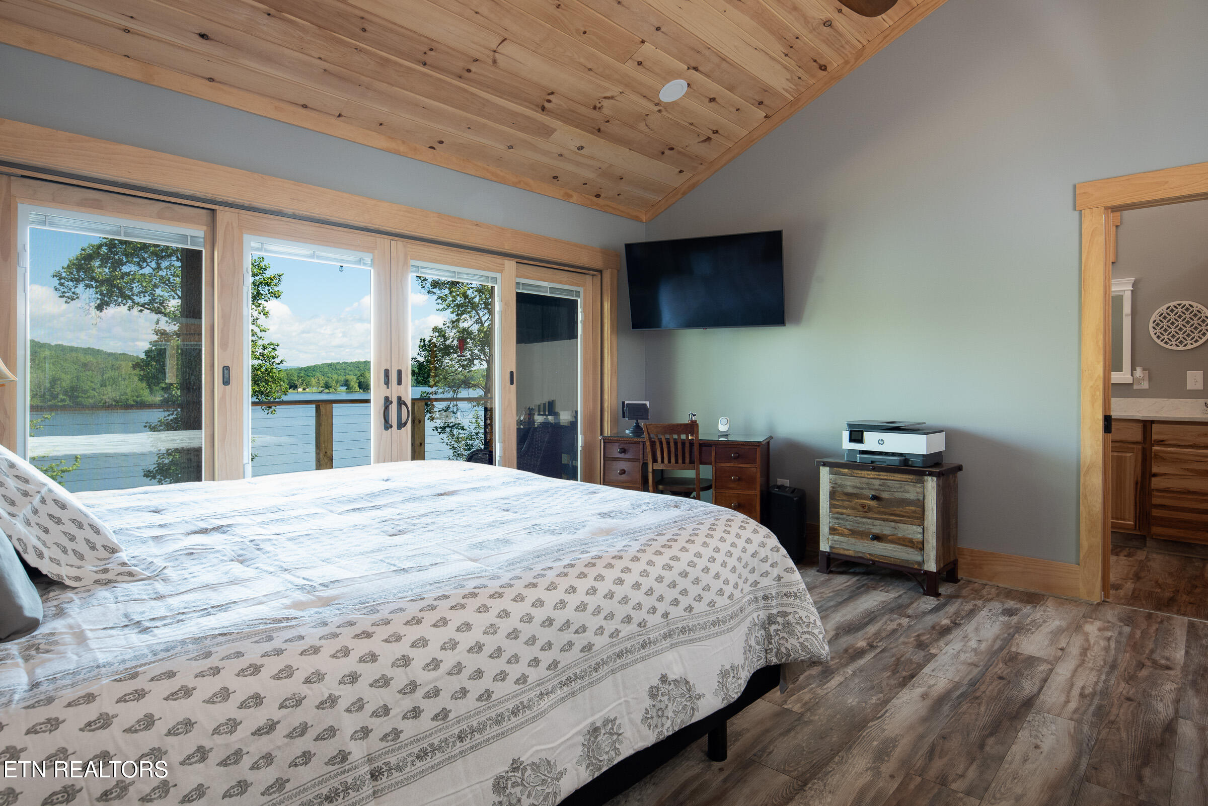 4290 River Road Ten Mile, TN 37880 - Photo 21 of 29 JBP_River4290_2400px-21