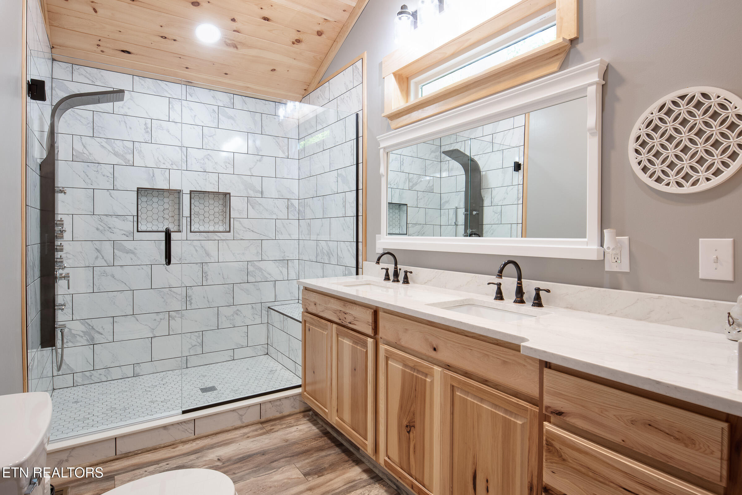 4290 River Road Ten Mile, TN 37880 - Photo 22 of 29 JBP_River4290_2400px-22