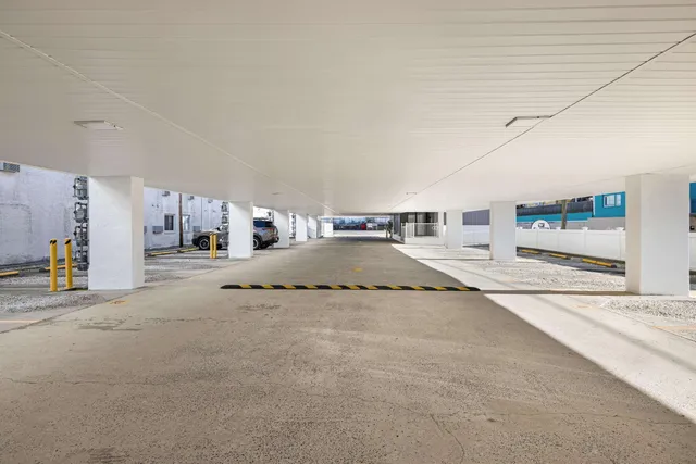 $369,999 | 875 Plymouth Place, Unit 10, Ocean City, NJ 08226