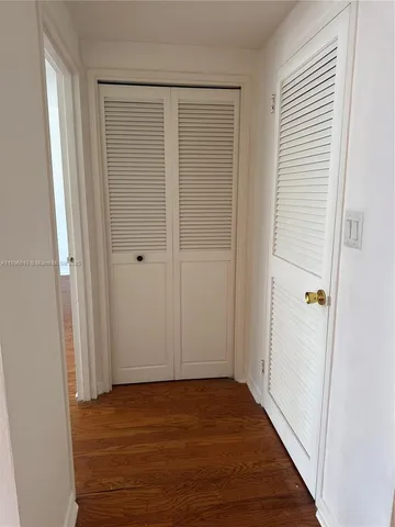 $550,000 | 5255 Collins Avenue, Unit 11B, Miami Beach, FL 33140