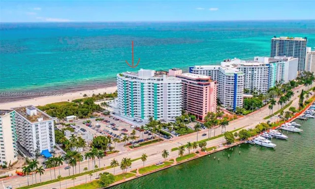 $550,000 | 5255 Collins Avenue, Unit 11B, Miami Beach, FL 33140