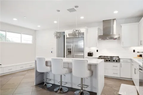 $2,750,000 | 12837 North Seaglass Circle, Los Angeles, CA 90094