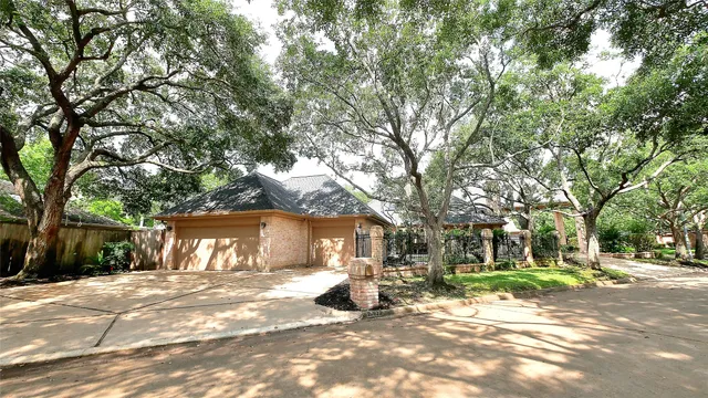 $9,400 | 19823 Sunbridge Lane, Houston, TX 77094
