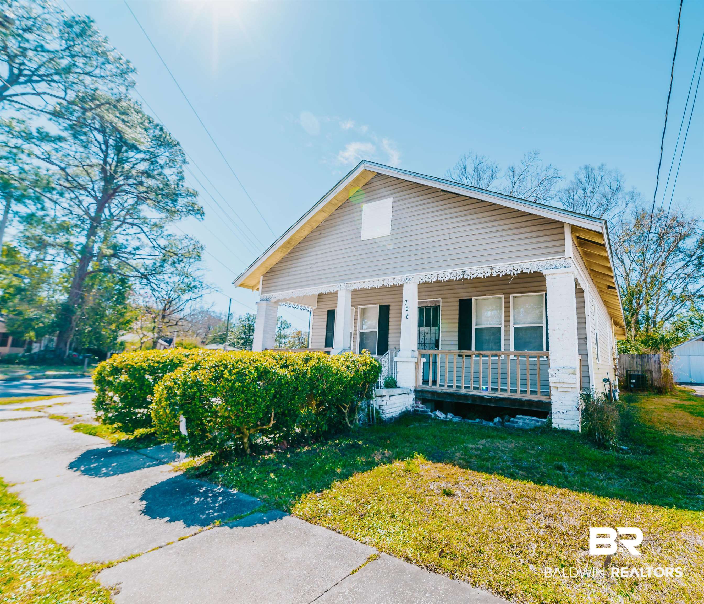 706 Cherokee Street Mobile, AL 36606 - Photo 3 of 19
