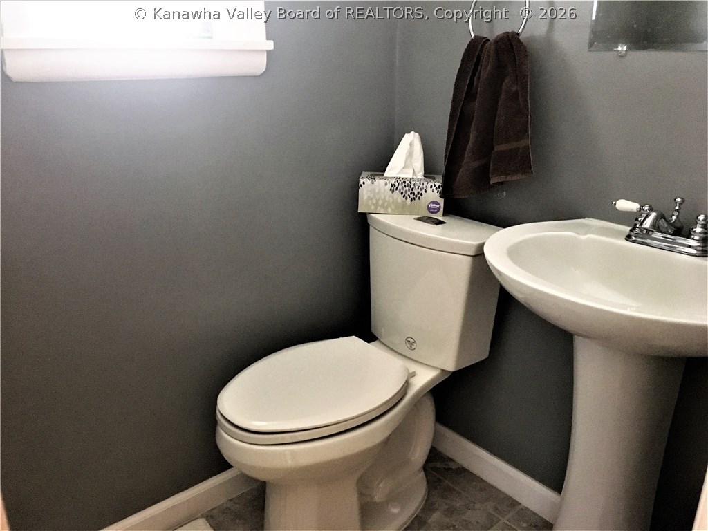 2610 Thorofare Road Clendenin, WV 25045 - Photo 11 of 20 Gallery Image 11