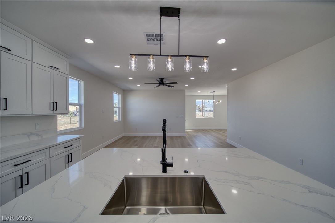 2461 South Blagg Road Pahrump, NV 89048 - Photo 7 of 32