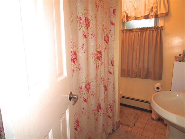 59 Hillview Road Westwood, MA 02090 - Photo 13 of 18