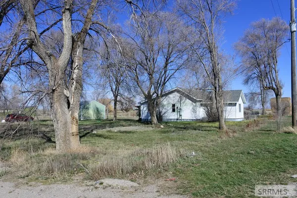 $400,000 | 3335 East County Line Road, Rigby, ID 83442
