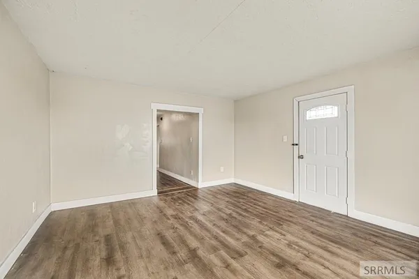 $385,000 | 3335 East County Line Road, Idaho Falls, ID 83401