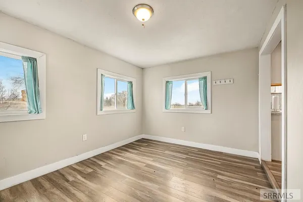 $385,000 | 3335 East County Line Road, Idaho Falls, ID 83401