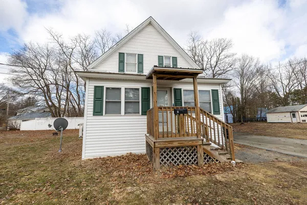 $280,000 | 8 Spring Street, Madison, ME 04950