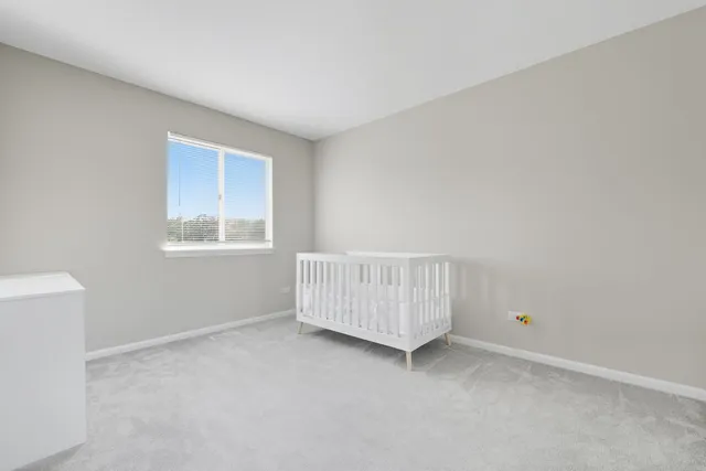 $270,000 | 93 Berkshire Court, Gurnee, IL 60031