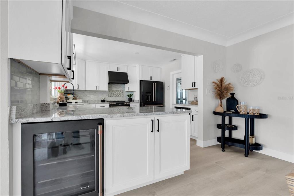 17352 Kennedy Drive North Redington Beach, FL 33708 - Photo 13 of 37