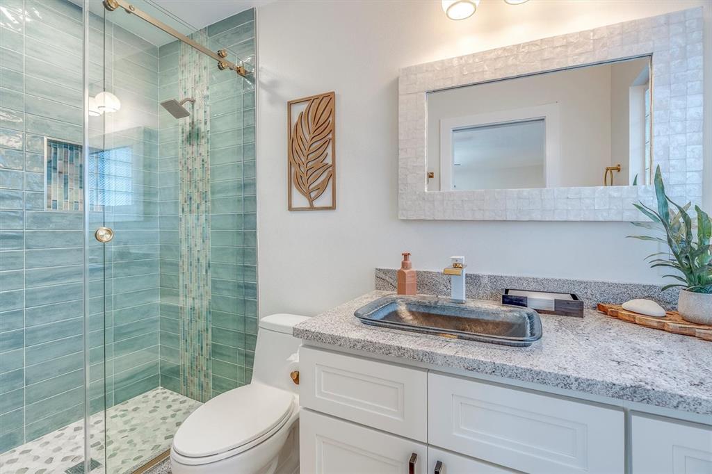 17352 Kennedy Drive North Redington Beach, FL 33708 - Photo 22 of 37