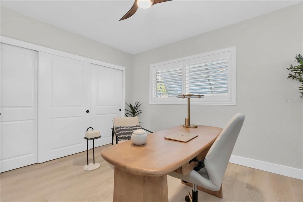 17352 Kennedy Drive North Redington Beach, FL 33708 - Photo 24 of 37