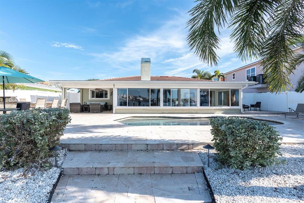 17352 Kennedy Drive North Redington Beach, FL 33708 - Photo 27 of 37