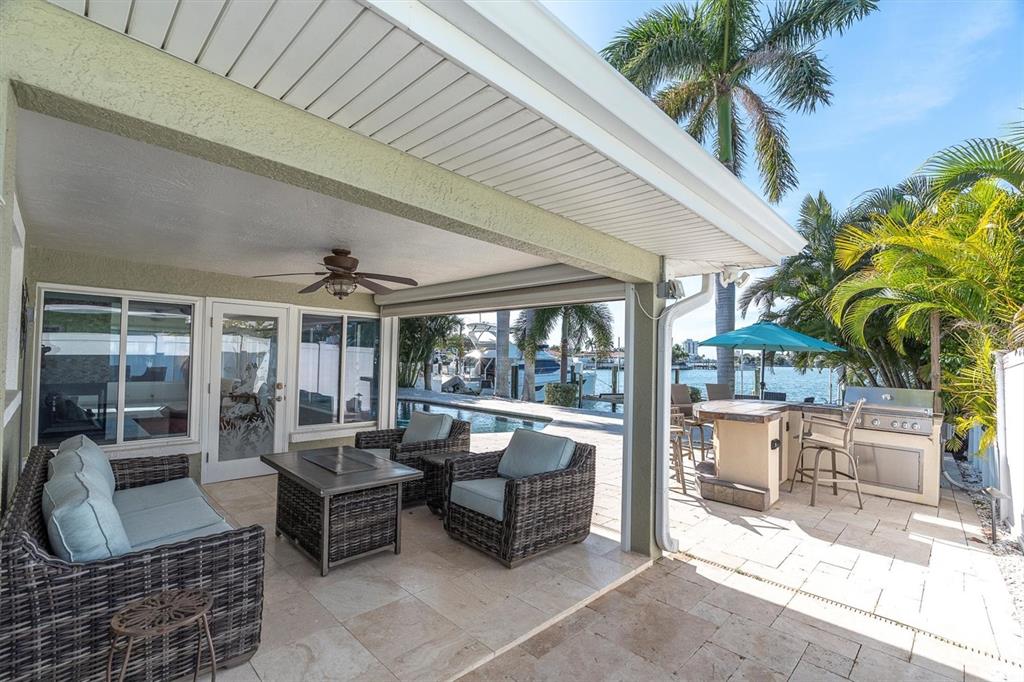 17352 Kennedy Drive North Redington Beach, FL 33708 - Photo 28 of 37