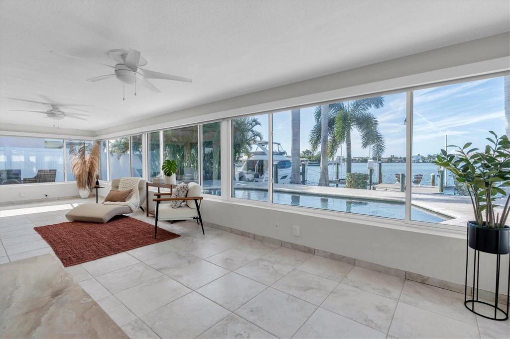 17352 Kennedy Drive North Redington Beach, FL 33708 - Photo 8 of 37