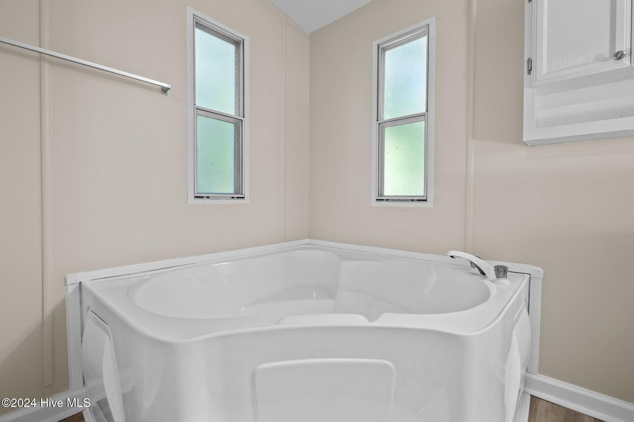 2400 Spring Garden Road New Bern, NC 28562 - Photo 25 of 27 15-web-or-mls-BLS_0045