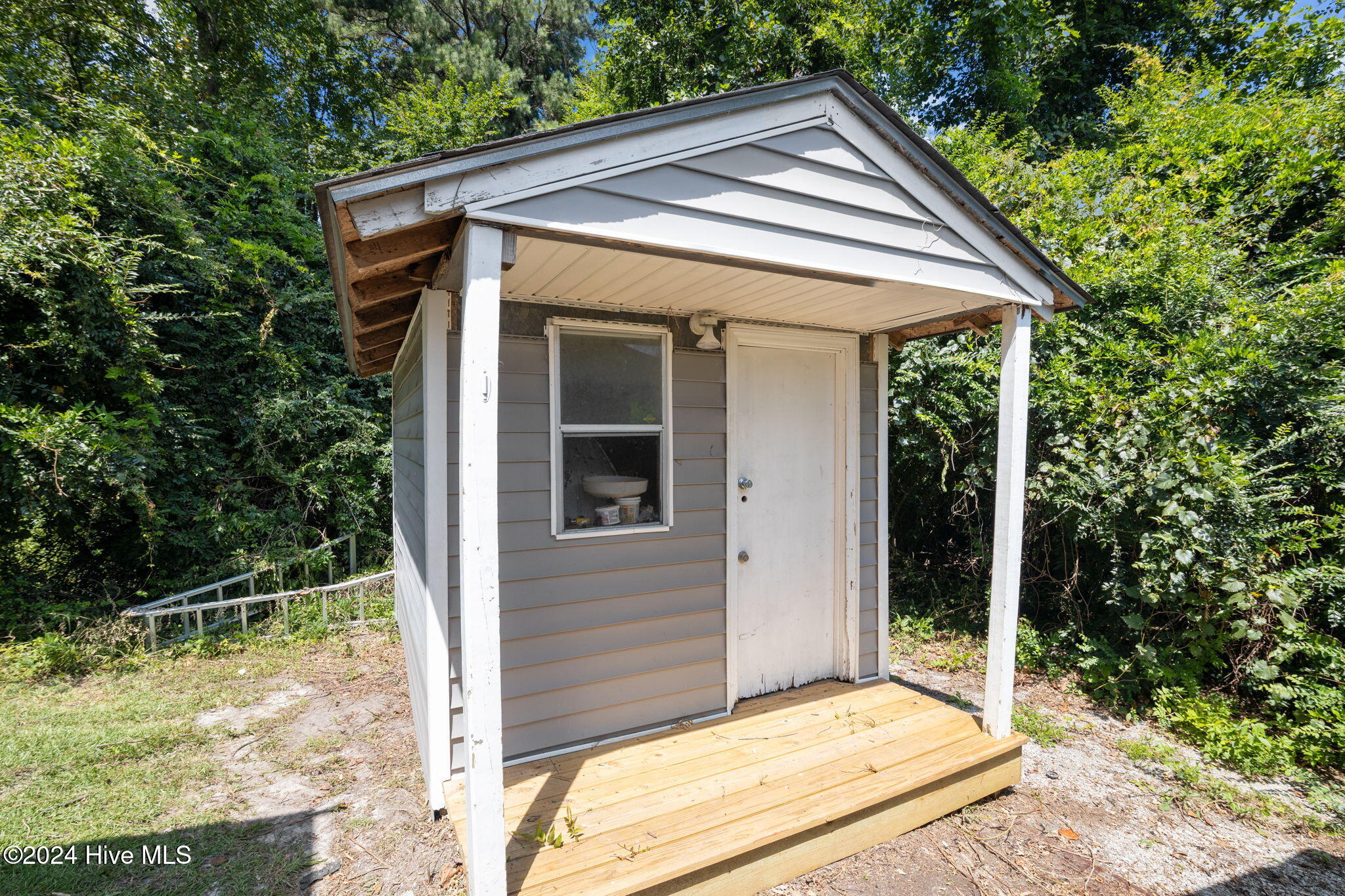 2400 Spring Garden Road New Bern, NC 28562 - Photo 8 of 27 5-web-or-mls-BLS_0005