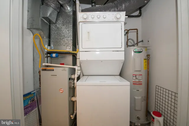 a view of a cars parked in front of a house