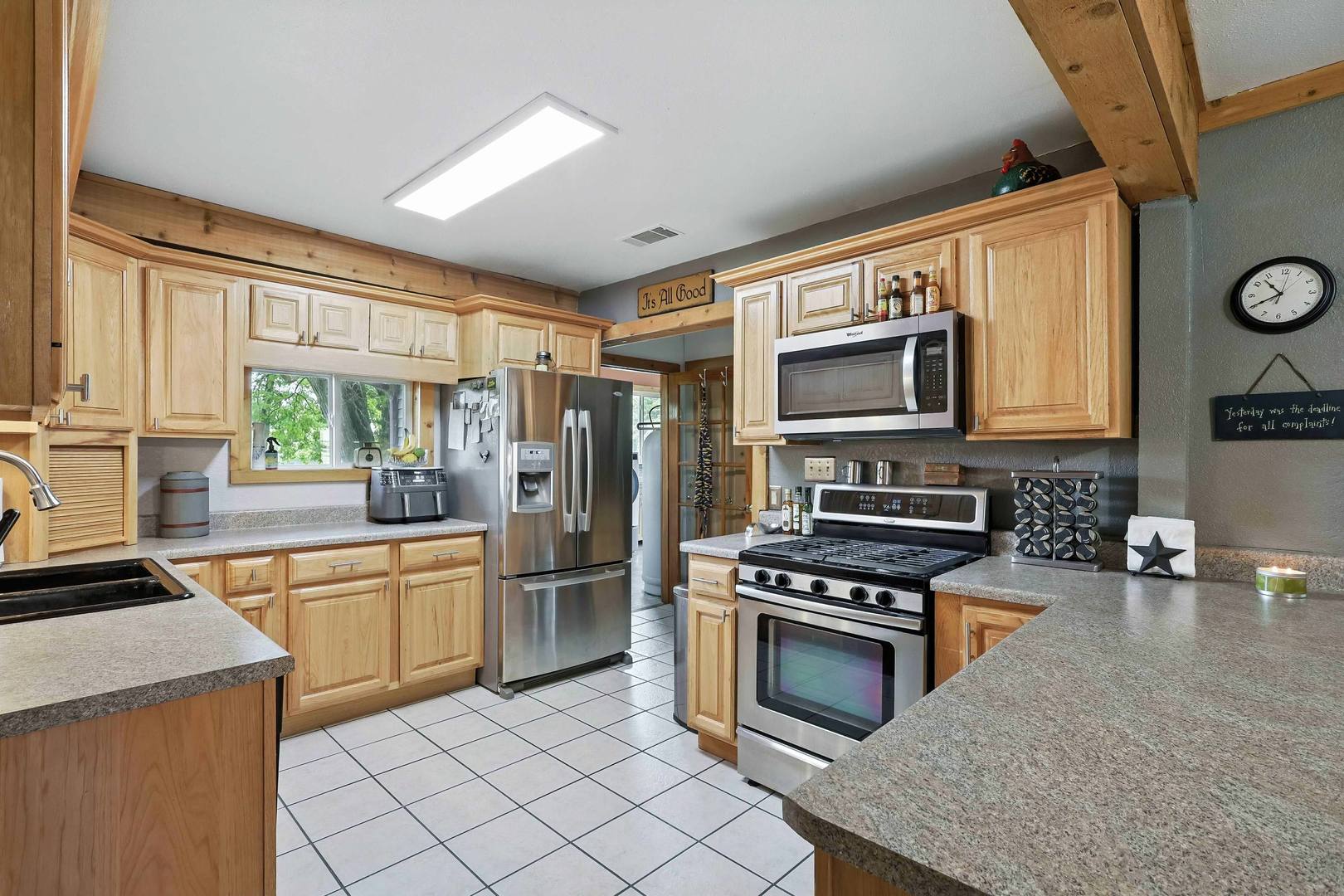 18599 317th Street Long Grove, IA 52756 - Photo 11 of 47